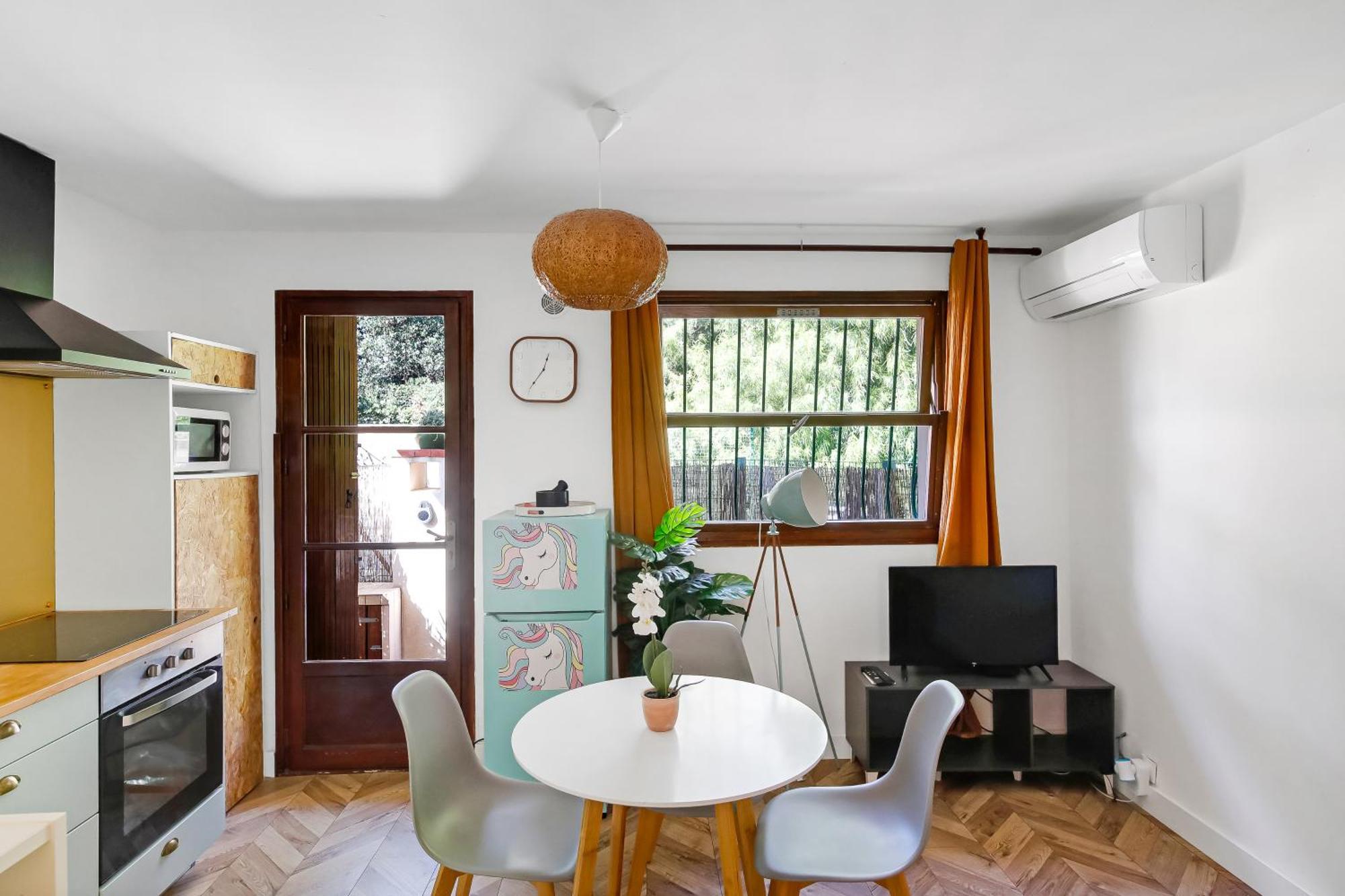 Jolie Maisonnette Paisible Le Pradet Extérieur photo